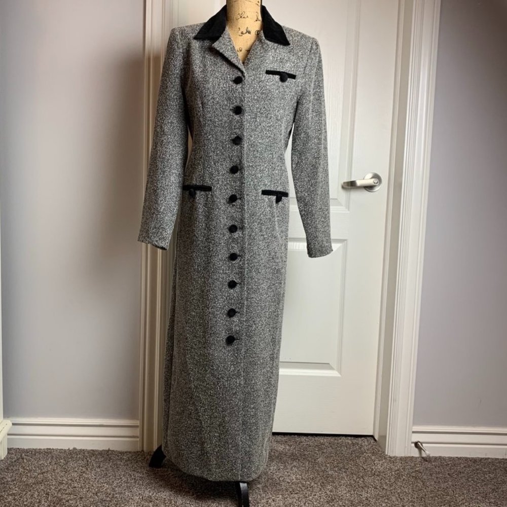 Vintage Coat Dress Jessica Howard Black Long rare